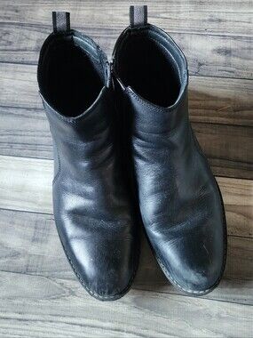 Lasocki Men's Black Leather Chelsea Boots